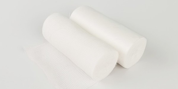 醫(yī)用紗布繃帶的正確使用方法是什么