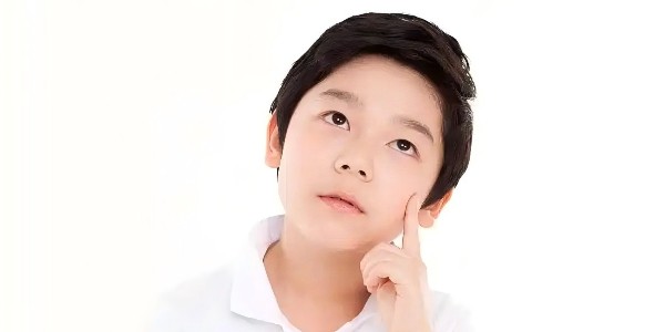 兒童液體藥放冰箱“保鮮”？大錯(cuò)特錯(cuò)！這些用藥誤區(qū)你家可能也踩坑了！