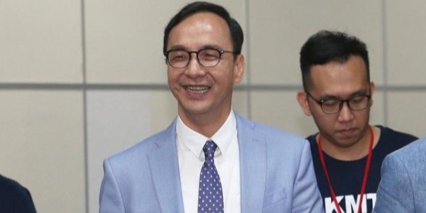 朱立倫談兩岸關(guān)系，說比做重要