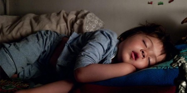 孩子打呼嚕不是睡得香！家長需知的健康警訊與應(yīng)對方法